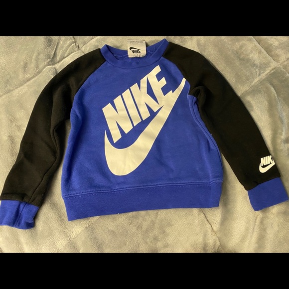 Nike boys sweatsuit - Picture 2 of 3